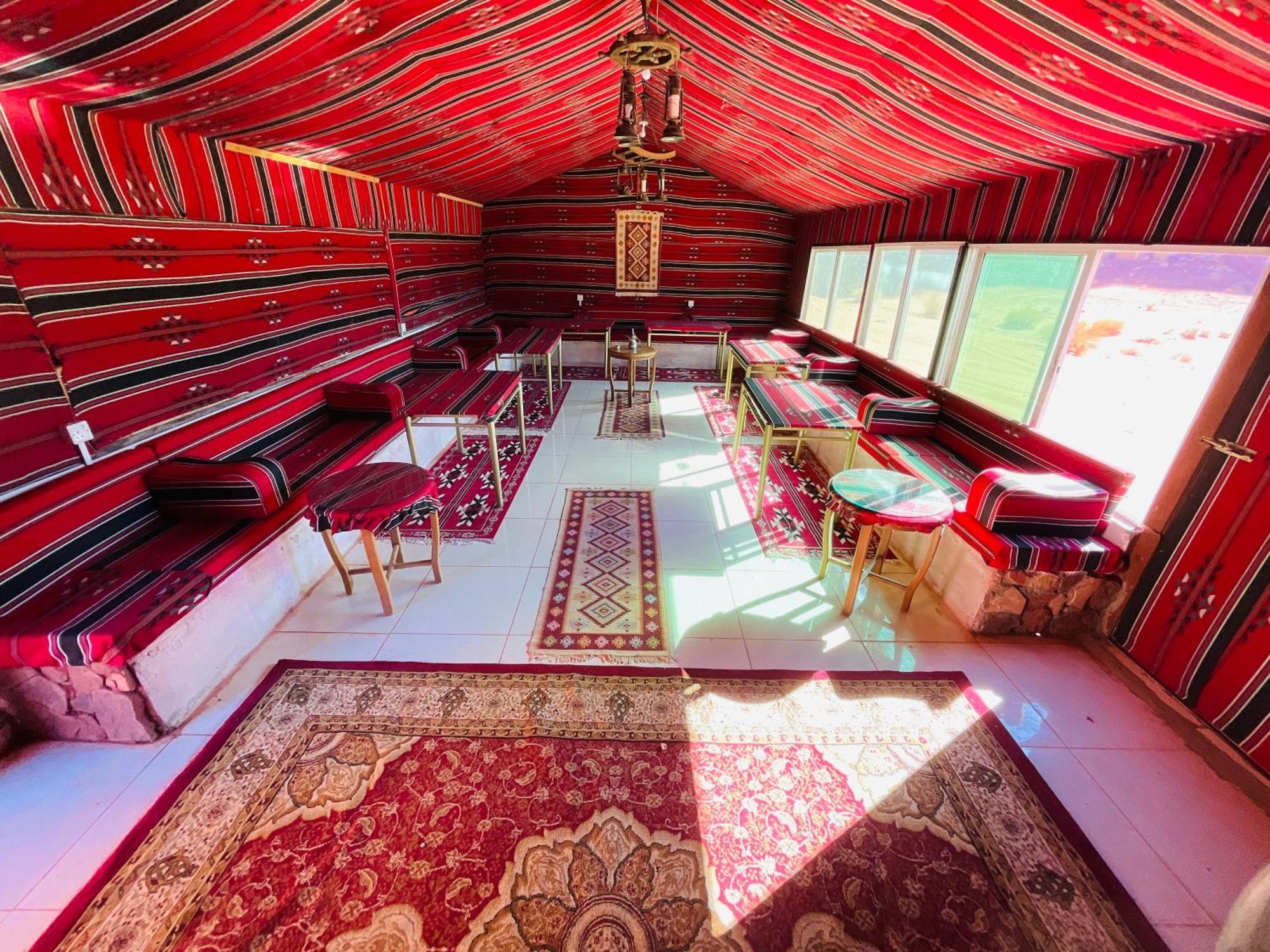 Desert Rock Camp Wadi Rum Extérieur photo